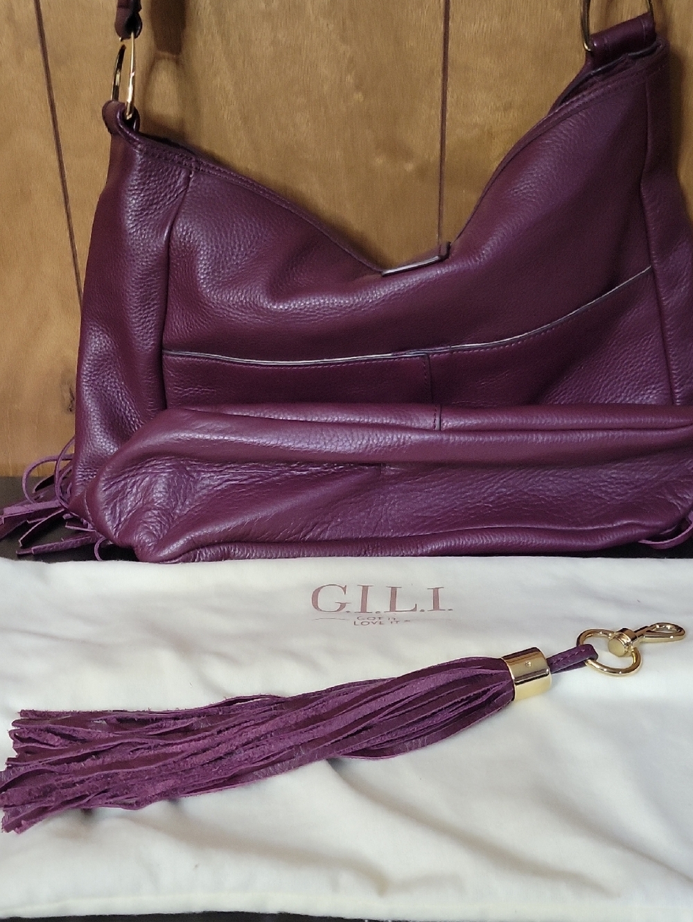 G.I.L.I. Purple Leather Fringe Shoulder Bag with Gold Hardware - Picture 5 of 6